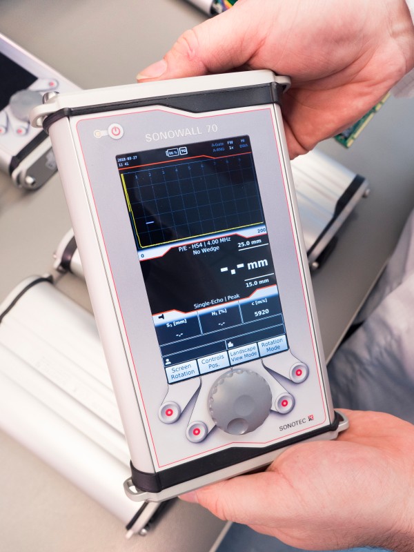 Sonotec from Halle in Germany produces specialised equipment for ultrasound technology.