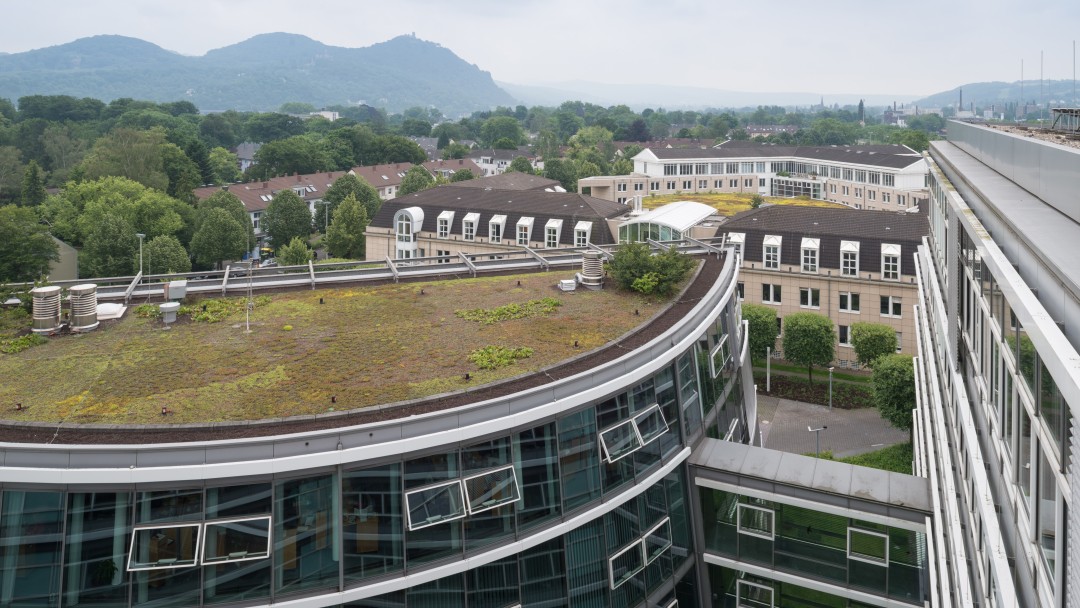 KfW branch Bonn, Ludwig-Erhard-Platz 1-3