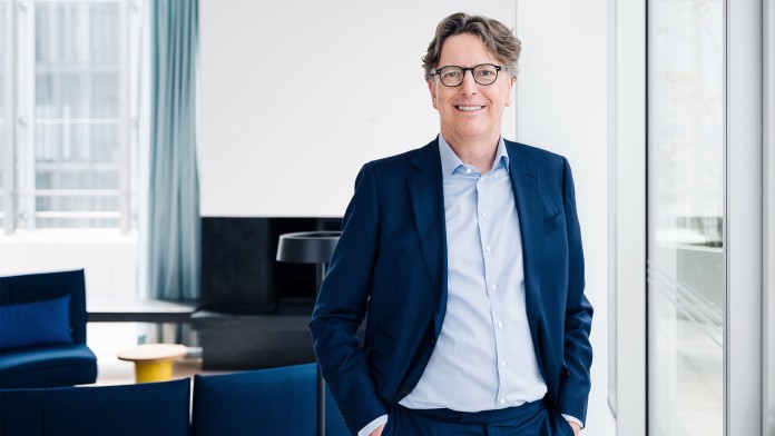 Portrait vom KfW Vorstandsvorsitzenden Stefan Wintels