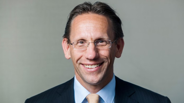 Portrait Dr Jörg Kukies