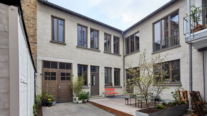 Einbau zweier Wohnungen in ein Gewerbe-Hinterhaus in Stuttgart, KfW Award Bauen und Wohnen 2017