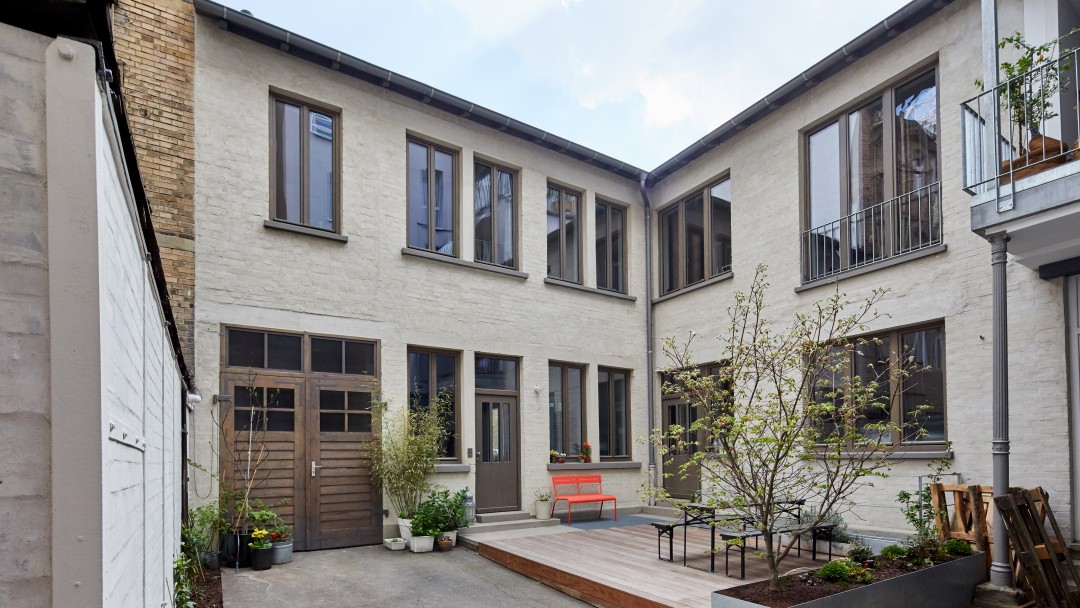 Einbau zweier Wohnungen in ein Gewerbe-Hinterhaus in Stuttgart, KfW Award Bauen und Wohnen 2017