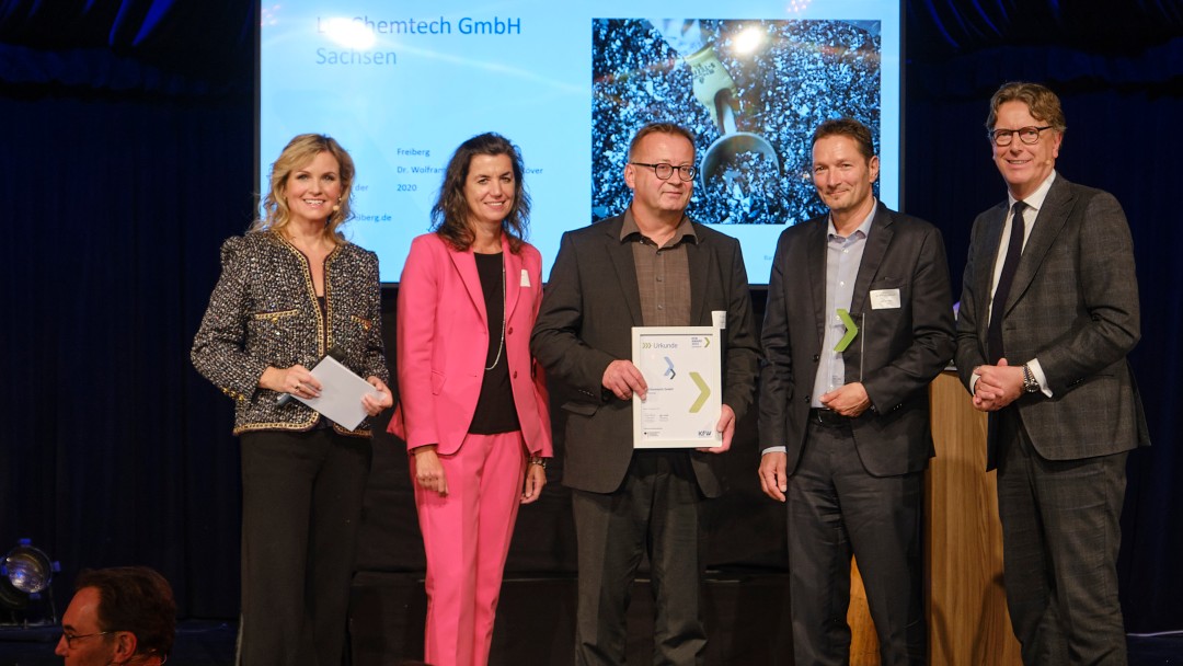 KfW Award Gründen und KfW Capital Award, Preisverleigung in der "Bar jeder Vernunft" in Berlin, Bundessieger LuxChemtech aus Sachsen