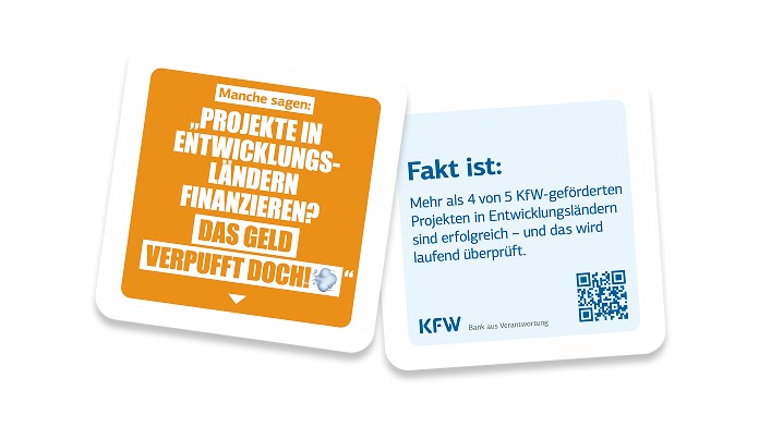 Grafik eines Bierdeckels mit Stammtischparole und deren Entkräftung 