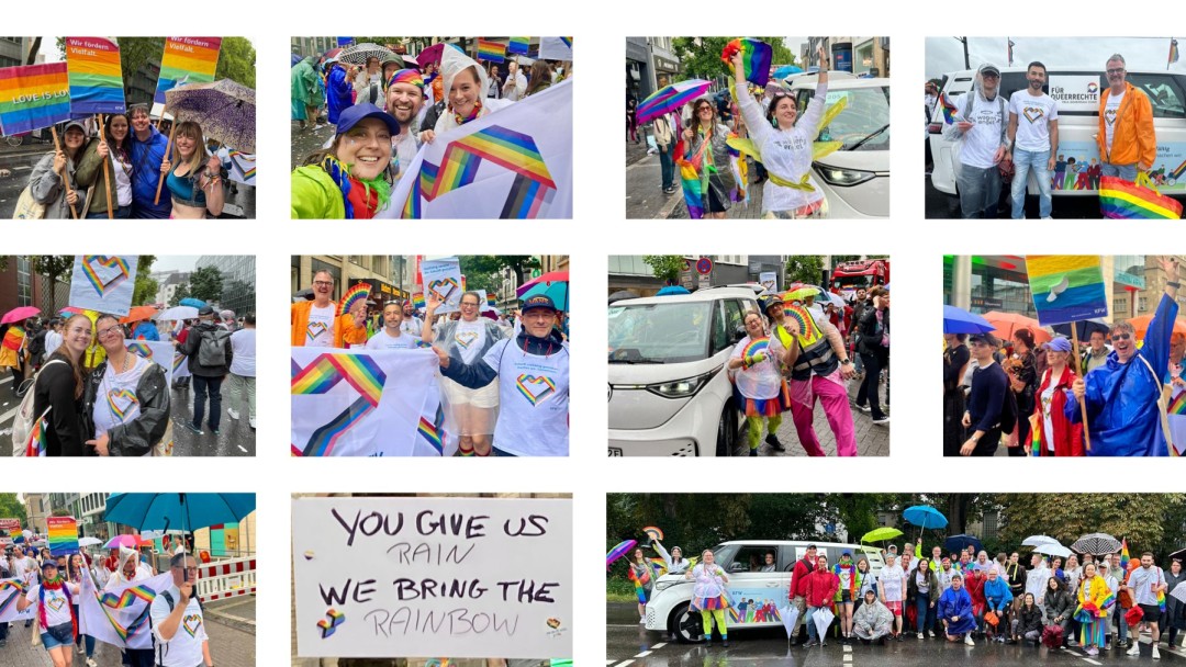 Zu sehen ist eine Collage aus Bildern, auf denen KfW Mitarbeitende und ihre Unterstützerinnen und Unterstützer mit T-Shirts, Fahnen und weiterem Material mit Regenbogenmotiven zu erkennen sind.