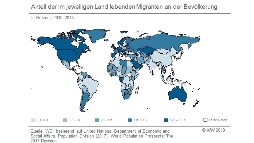 Weltkarte mit dem Anteil der im jeweiligen Land lebenden Migranten an der Bevölkerung
