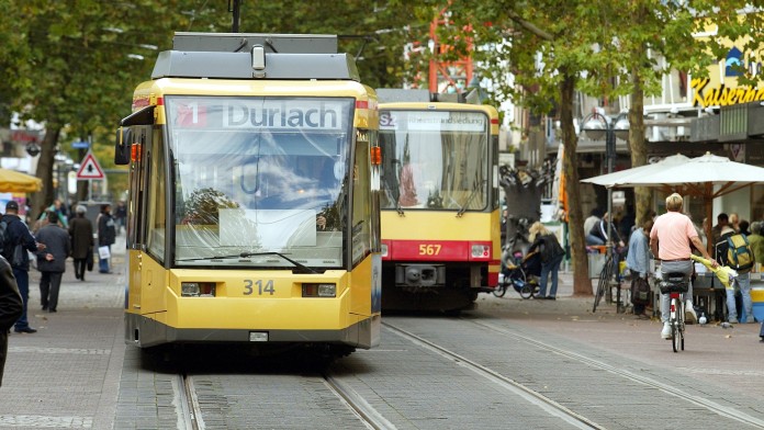 Straßenbahnen, Kommunen