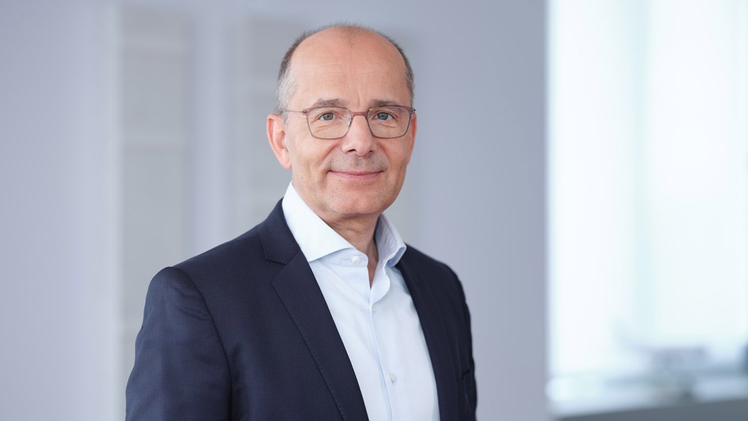 Dr Braeunig