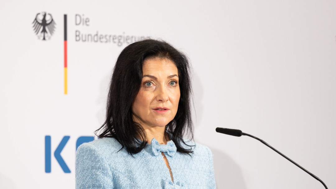  Katherina Reiche während der Pressekonferenz des Deutschlandfonds