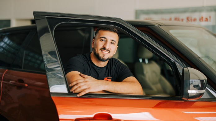 Sheik Osama Salem in seiner Werkstatt