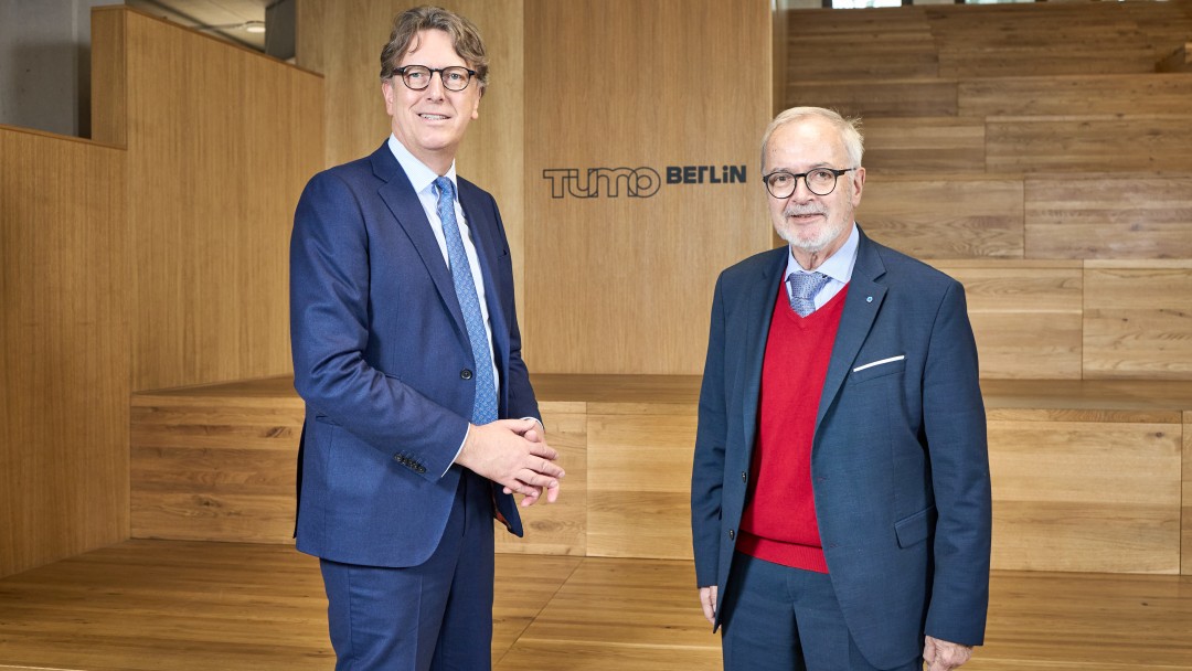 Stefan Wintels (KfW-Vorstandsvorsitzender) und Werner Hoyer (Präsident der EIB) im TUMO Center Berlin