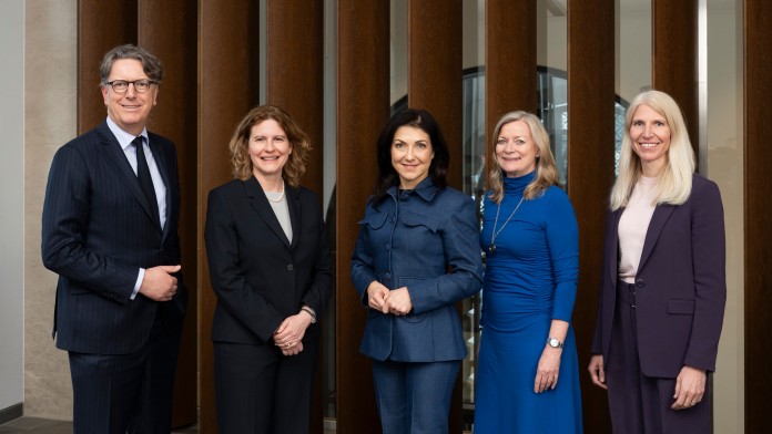 KfW Verwaltungsratssitzung am 26.03.2026 in der KfW-Niederlassung Berlin v.l.nr. Stefan wintels, Brigitte Réthier, Katherina Reiche, Christiane Laibach und Melanie Kehr