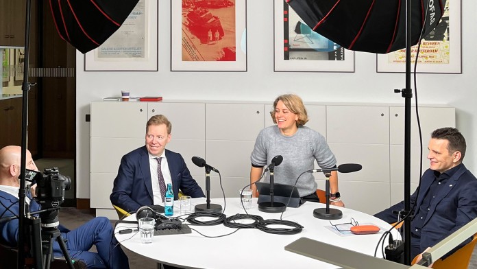 Stefan Peiß und Leo Birnbaum mit Moderatorin Anja Heyde