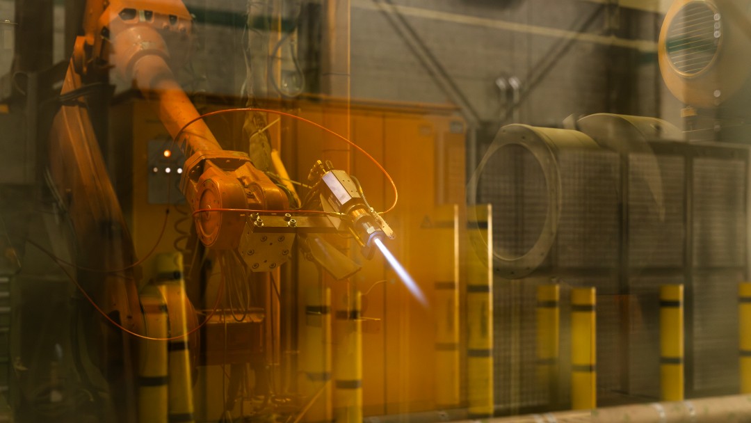 Oberflächenveredelung durch Hochgeschwindigkeits-Flammspritzen