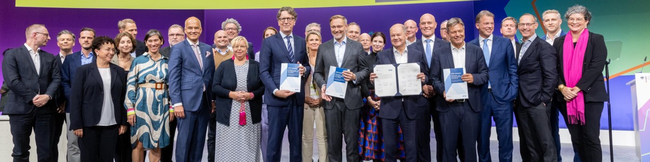Unterzeichnung der WIN-Initiative in Berlin