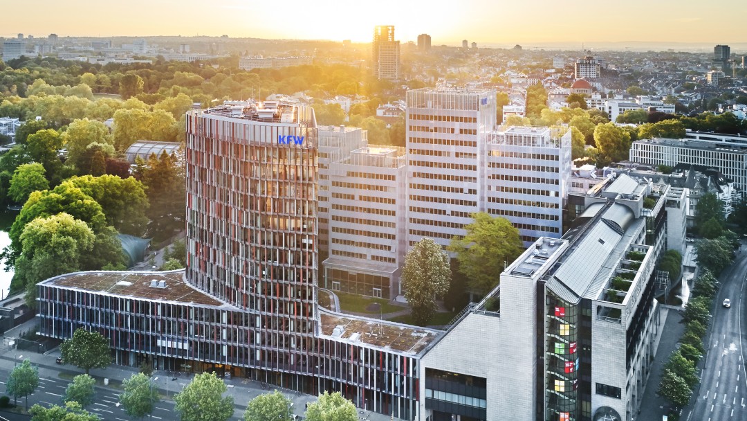 KfW headquarter Frankfurt, Südarkade