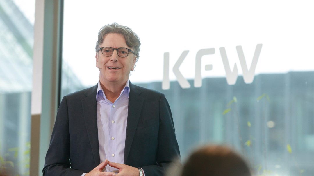 Stefan Wintels, Vorstandsvorsitzender der KfW, während der Jahresauftakt-Pressekonferenz 2025