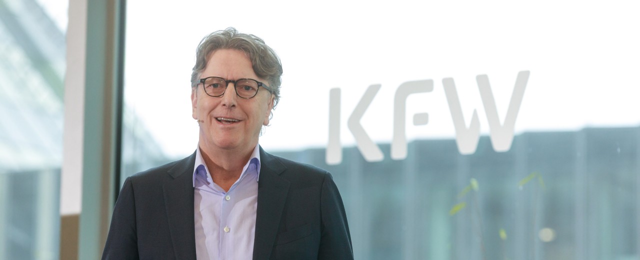 Stefan Wintels, der Vorstandsvorsitzende der KfW, während der Jahresauftakt Pressekonferenz JAPK 2026 in Frankfurt am Main