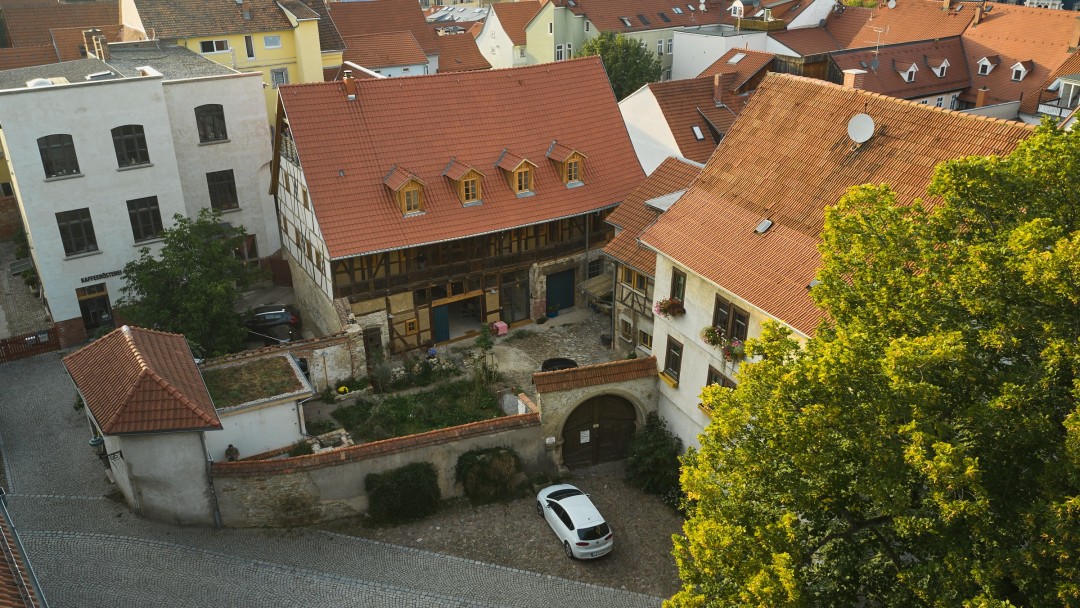 Blick von oben auf ein historisches Renaissance-Ensemble