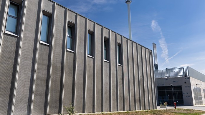 Außenansicht der ETA-Modellfabrik