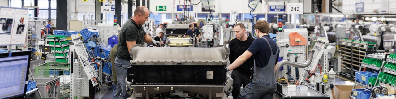 Fabrikhalle der Rolls-Royce Solutions GmbH in Friedrichshafen