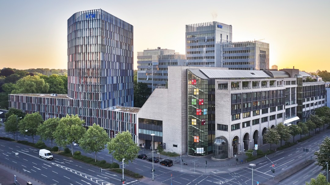 Aerial views of the KFW site in Frankfurt. A view of the Nordarkade and IPEX at sunset.