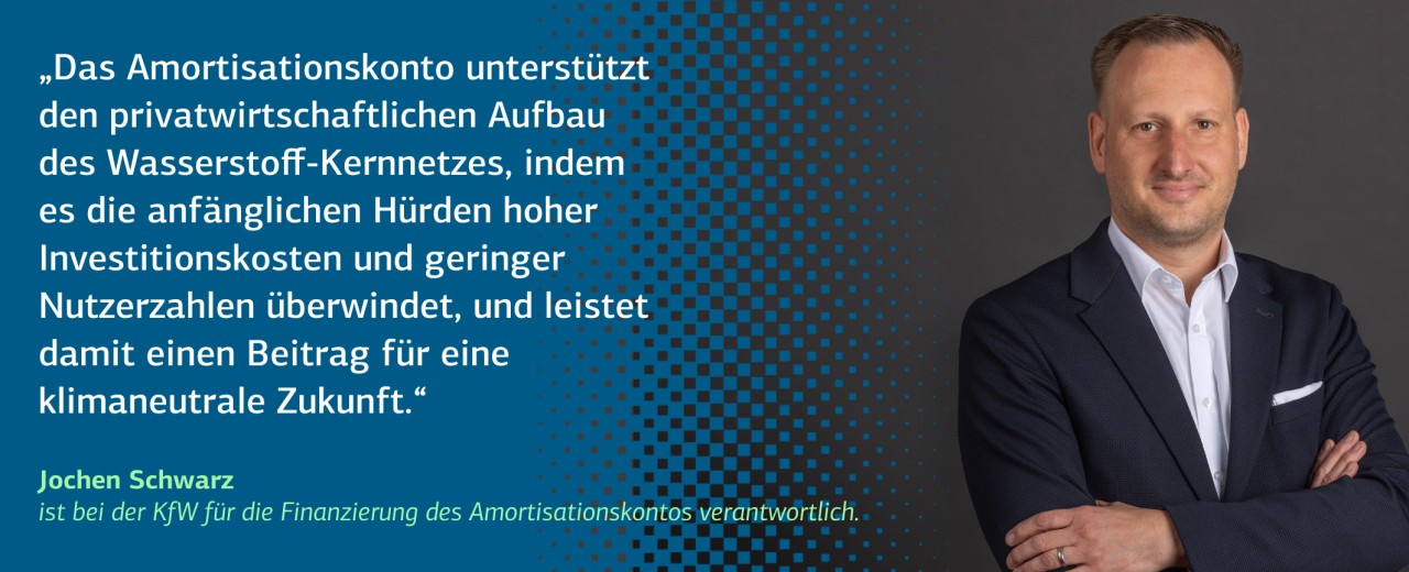 Zitat Jochen Schwarz: „Das Amortisationskonto unterstützt den privatwirtschaftlichen Aufbau des Wasserstoff-Kernnetzes, indem es die anfänglichen Hürden hoher Investitionskosten und geringer Nutzerzahlen überwindet, und leistet damit einen Beitrag für eine klimaneutrale Zukunft“.