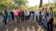 Ackerdemia is growing vegetables together with school children