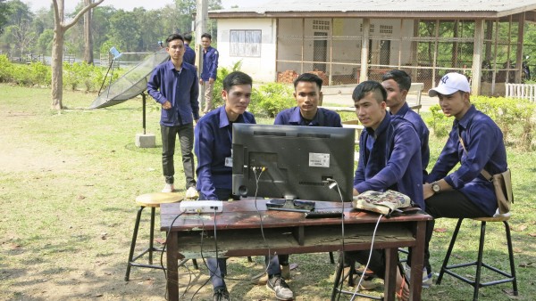 Berufsschüler in Laos