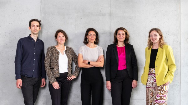 Employees of the Tumo-center