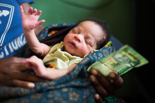 Reducing birth risks in Malawi