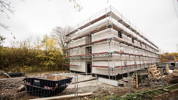 Ansicht des im Bau befindlichen Flüchtlingsheim