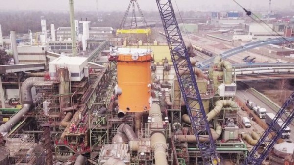 An orange-coloured intermediate absorber is installed