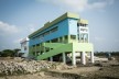Die neuen Schulen auf Säulen bieten den Menschen aus Bangladesch Schutz vor Fluten
