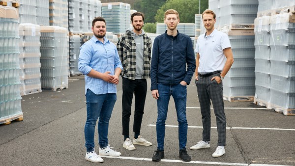 The four founders of Jake's Beverages (from left to right): Maximilian Gaibatz, Philipp Aleweld, Vincent Kästle, and Paul-Marvin Wohlan.