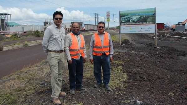 Ingenieure für Solaranlage Galapagos