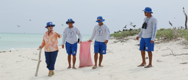 Tubbataha reef, Angelique Songco