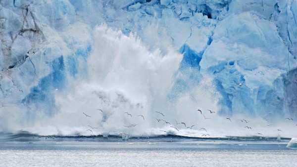 Calving of glaciers