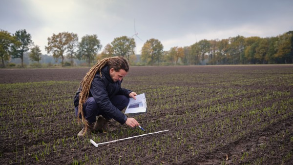 Jan Ritter regularly documents growth in real conditions