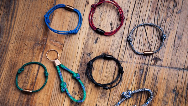 Bracelets in different colors, made from old fishing nets