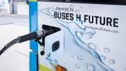 Tankstutzen für Wasserstoff am Bus