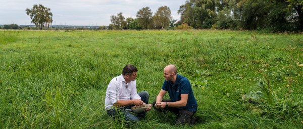 Uwe D’Agnone ist Gründer von Creapaper.