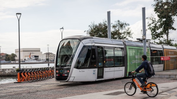 New electric tramway in Rio de Janeiro