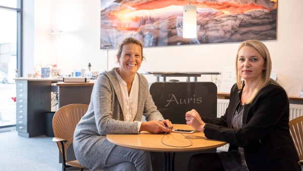 Die Gründerinnen des Hörakustikunternehmens Auris