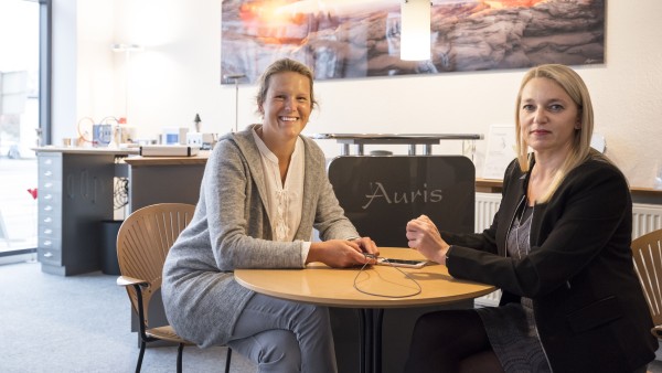 Die Gründerinnen des Hörakustikunternehmens Auris