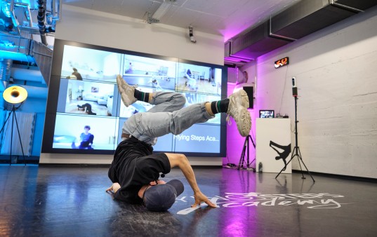 Breakdance at dance studio Flying Steps