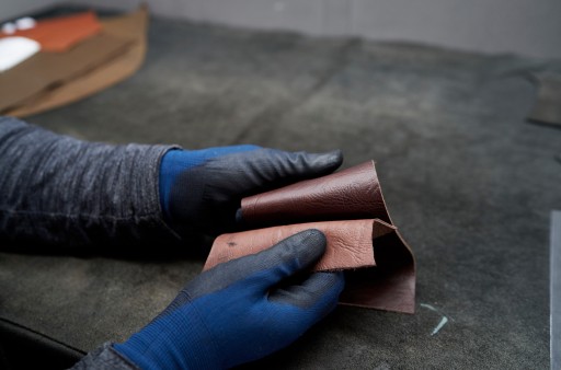 Heinen leather producing