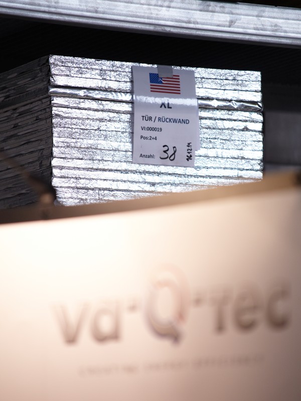 stack of va-q-tec panels